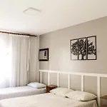 Apartamento completo, centro em Balneário Camboriú