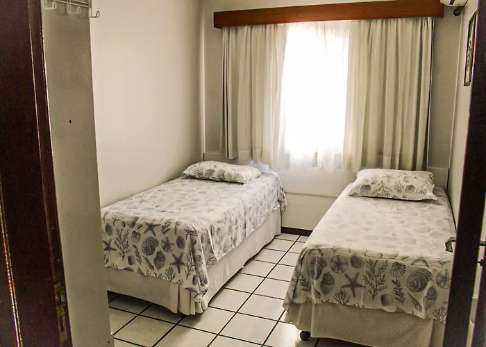 Apartamento completo, centro em Balneário Camboriú